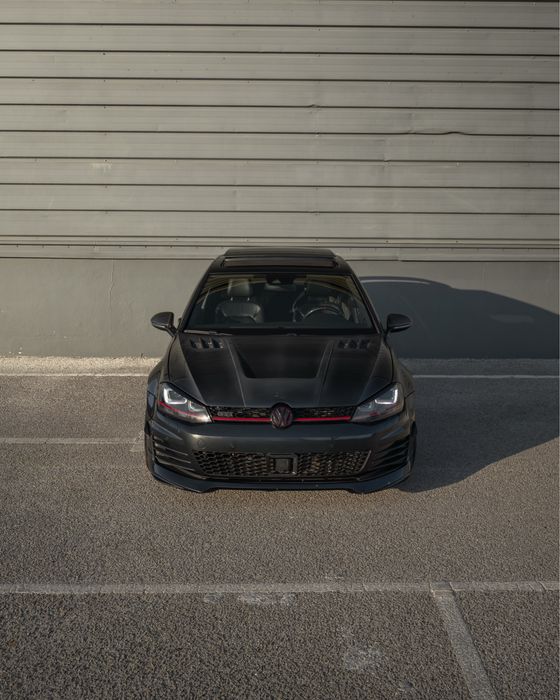 VW Golf 7 GTi DSG 2.0 TSi - Full Extras