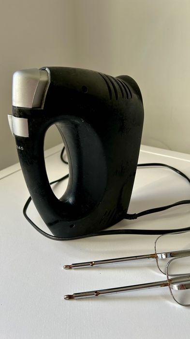 Batedeira de claras em castelo.