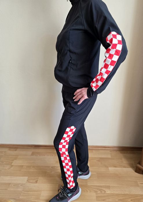 Nowy dres wiosenny 4F-XS/S