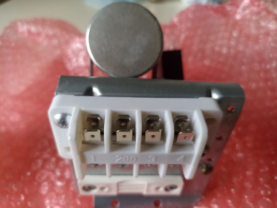 Конденсатор CBB65 25mf