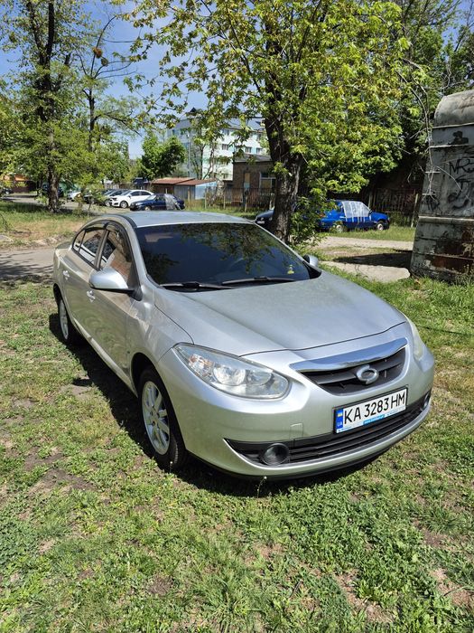 Renault Samsung sm3 (FLUENCE)