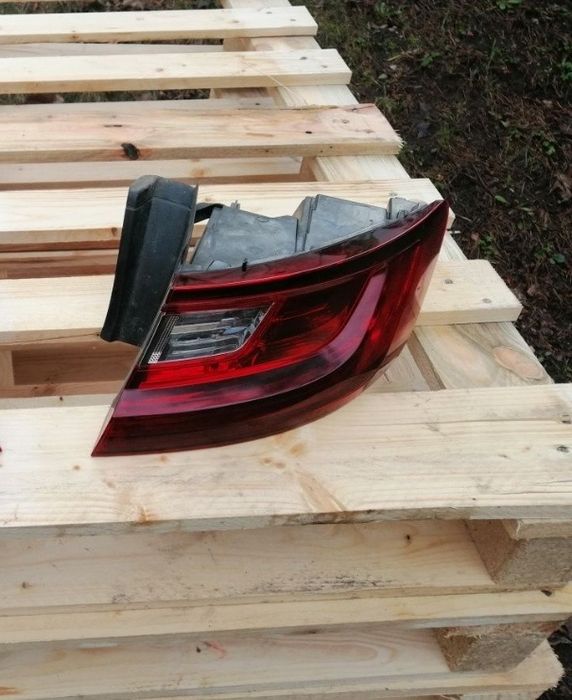 Lampa tył prawa megane IV
