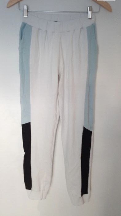 Spodnie dresowe dres marki Mosquito high waist
