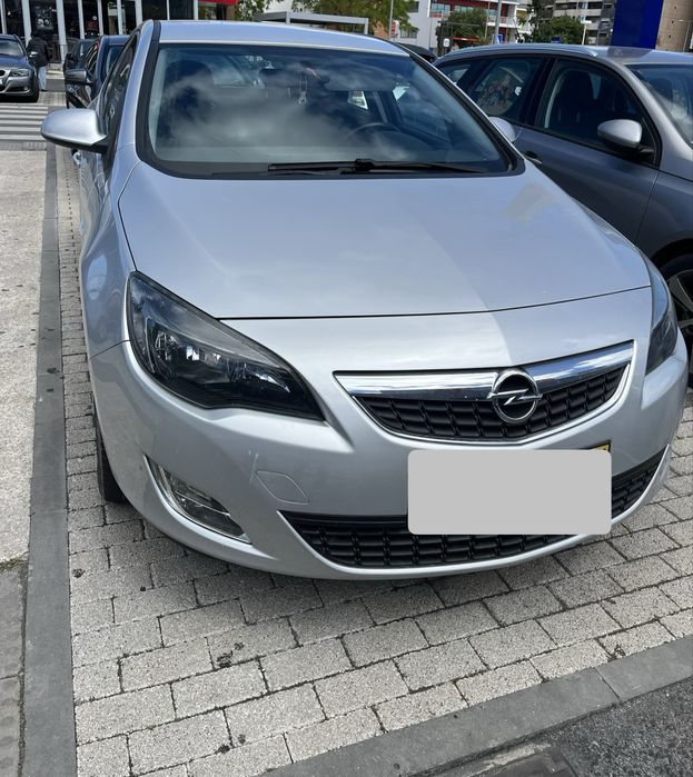 Opel Astra — fotografia 2