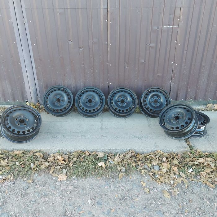 Диски r15 R16 Volksvagen Caddy Запаска Кадік Кадик Шкода Пассат Фольц