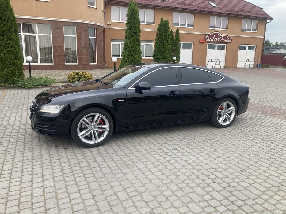 Продам ауді А7 в хорошому стані