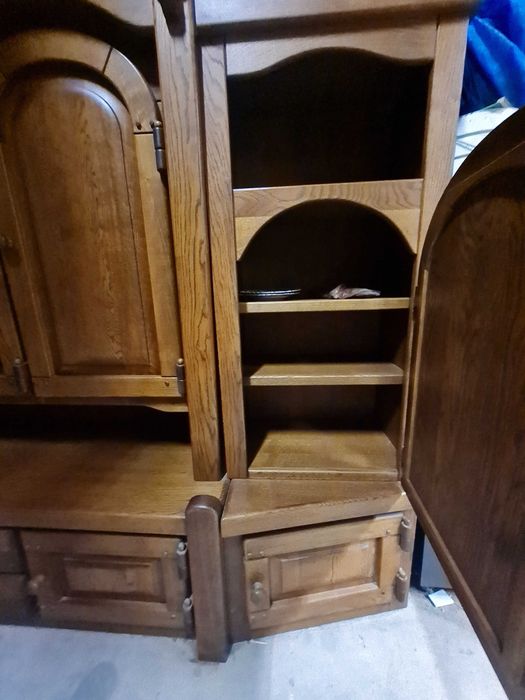 Stare drewniane meble