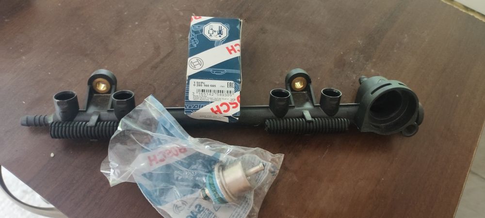 Топливна рампа Daewoo Sens 1.3 (нова)!