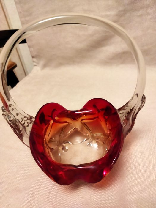 Ваза хрустальна кольорова декоративна для різних потреб ціна договірна