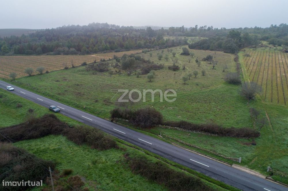 Terreno agrícola com 4 hectares, Vila Nova de Fôz Coa