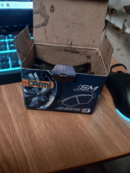 Тормозные колодки передние Таврия/Славута