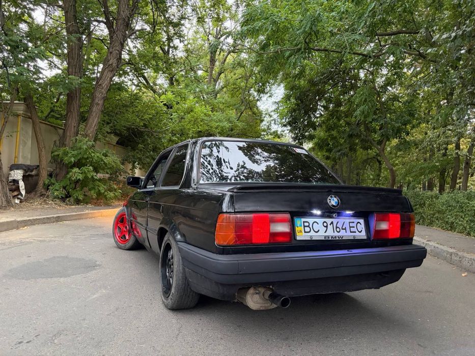 Bmw e30 318 корч
