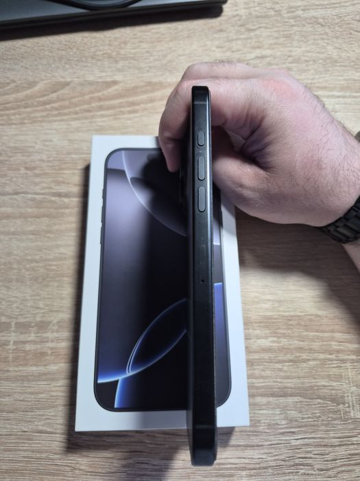 IPhone 16 pro max 256