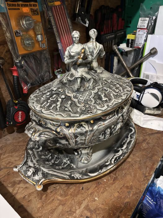 Escultura de decoracao antiga e rara