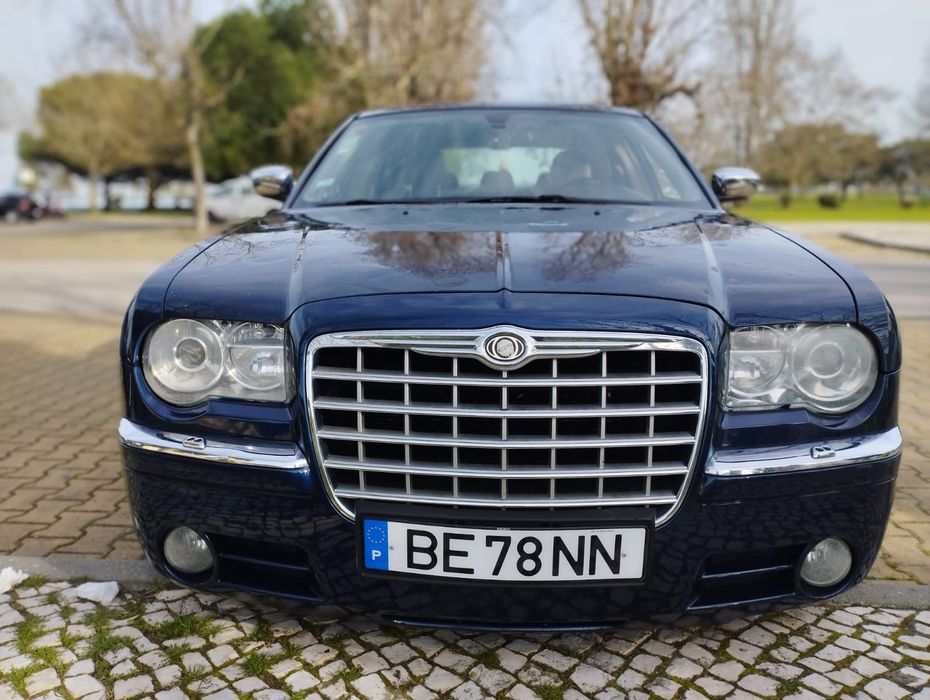Vendo crysler 300c v6