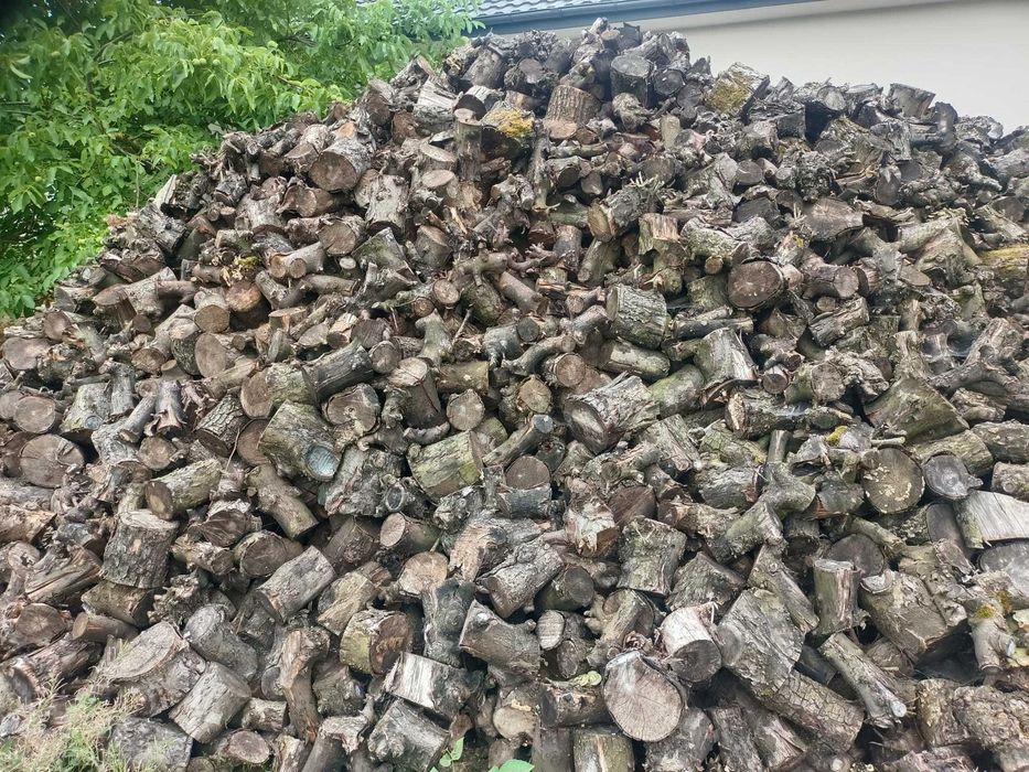 Drzewno jabłonkowe suche na opał baliki po 30 cm