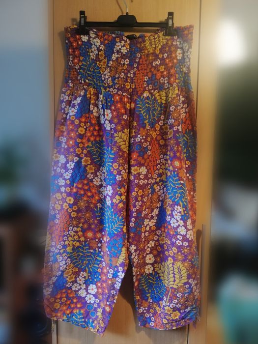 Szerokie letnie spodnie coś typu haremki