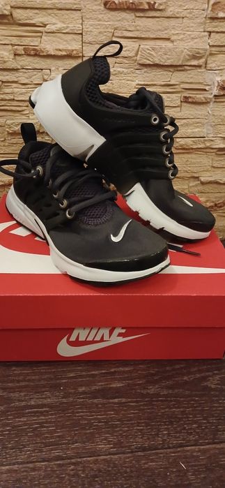 кроссовки детские NIKE