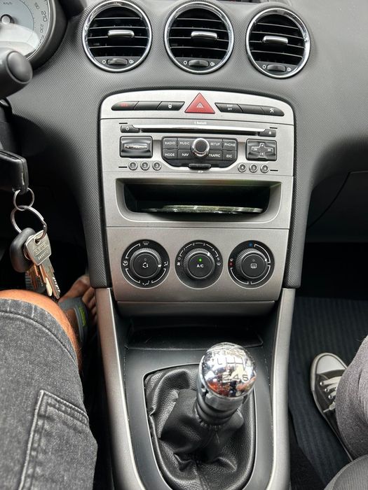 Peugeot 308 SW 1.6 HDi (112cv) 2011 | Nacional | 174000 km