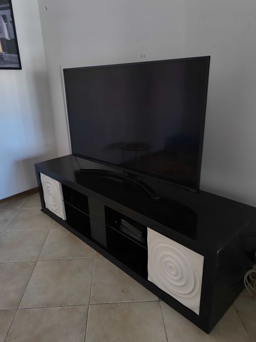 Artigos de casa, cama, máquina de lavar, ps4, sofá móvel para televisão