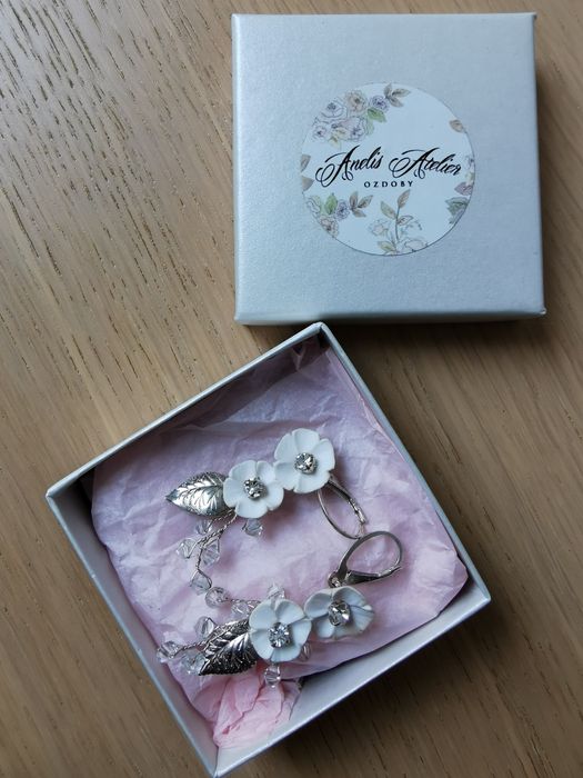 Kolczyki ślubne kwiatuszki