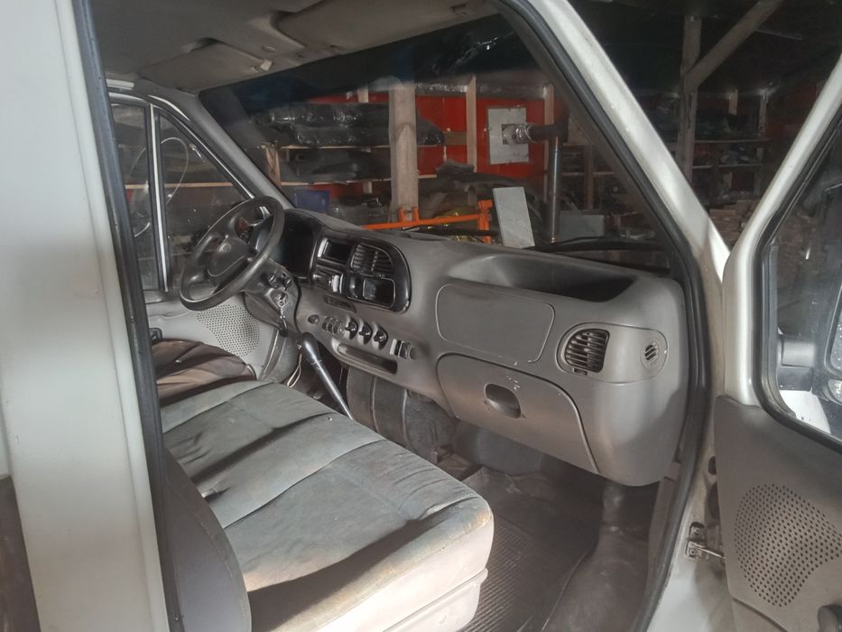 Форд Транзит  1998 року