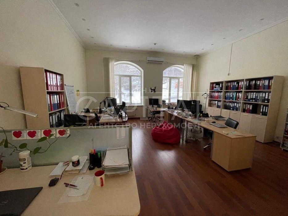 Оренда офіс ціла будівля печерський район 4 поверхи