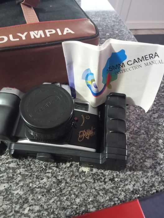 Máquina fotográfica Olympia profissional