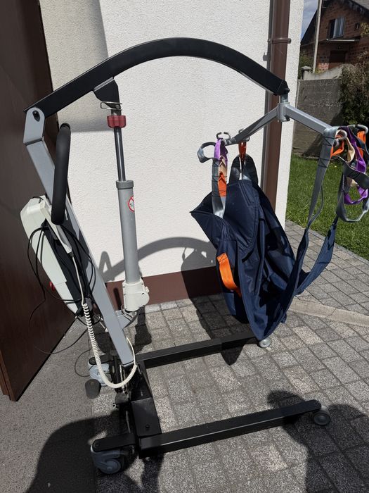 Medyczny podnośnik transportowy do 150kg