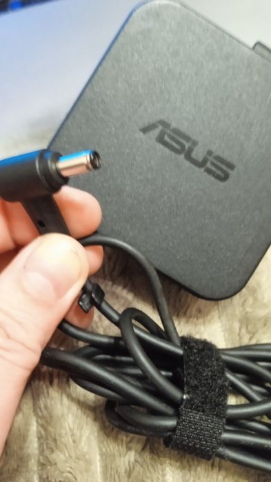Блок питания для ноутбука Asus
