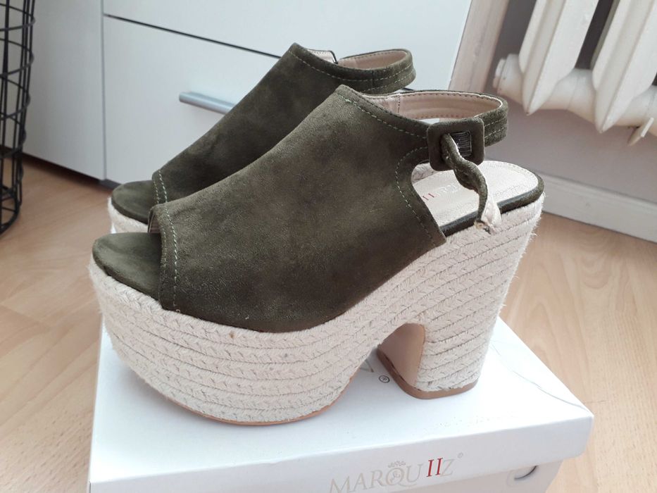 nowe buty/sandaly na platformie/koturnie