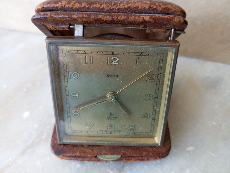 Despertador vinage mecanico de viagem Swiza 8 de 1950