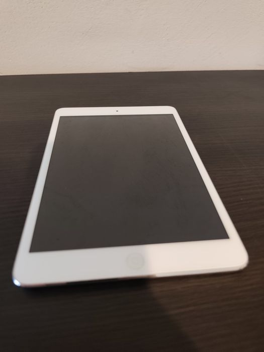 AApple iPad mini 7,9" 16GB Wi-Fi – sprawny