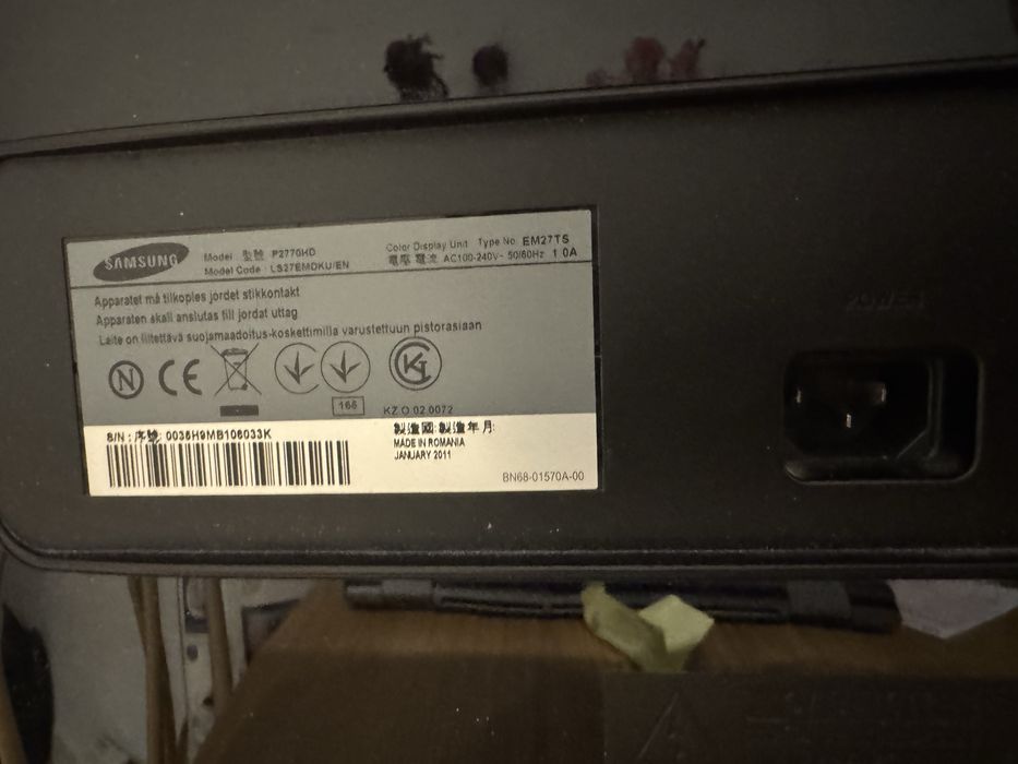 Monitor Samsung SyncMaster P2770HD – 27” Full HD z tunerem TV