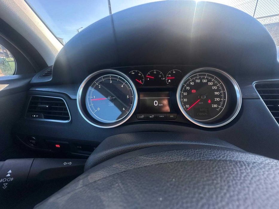 Peugeot 508 1.6 HDI 2018- Com extras
