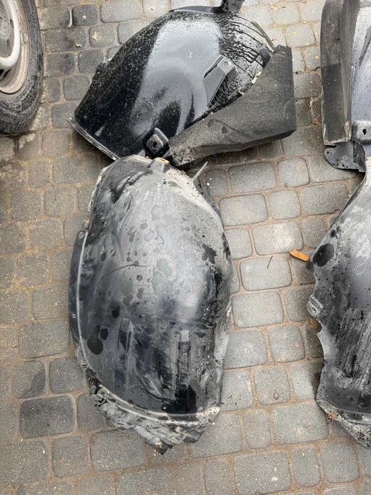 Nadkole Przód lewe prawe Mercedes ML w164 05-