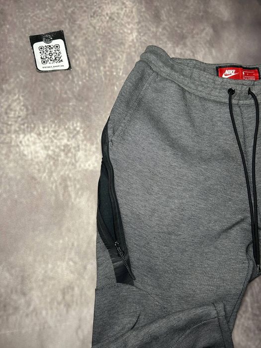 Nike tech fleece