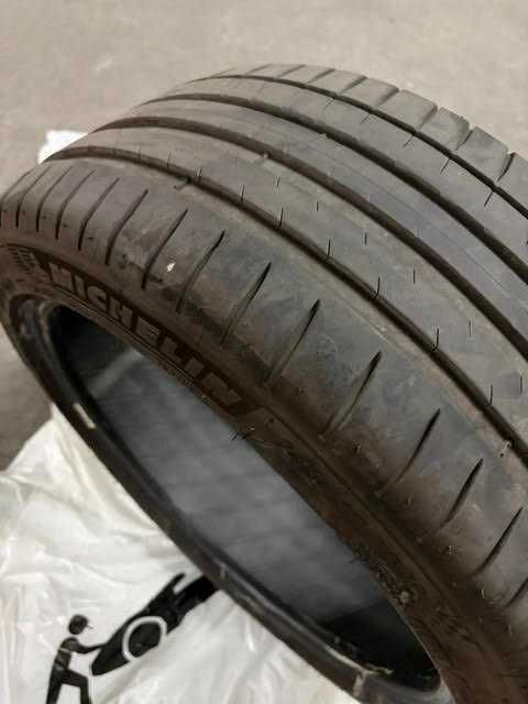 Pneu Michelin Pilot Sport 245/40 R18