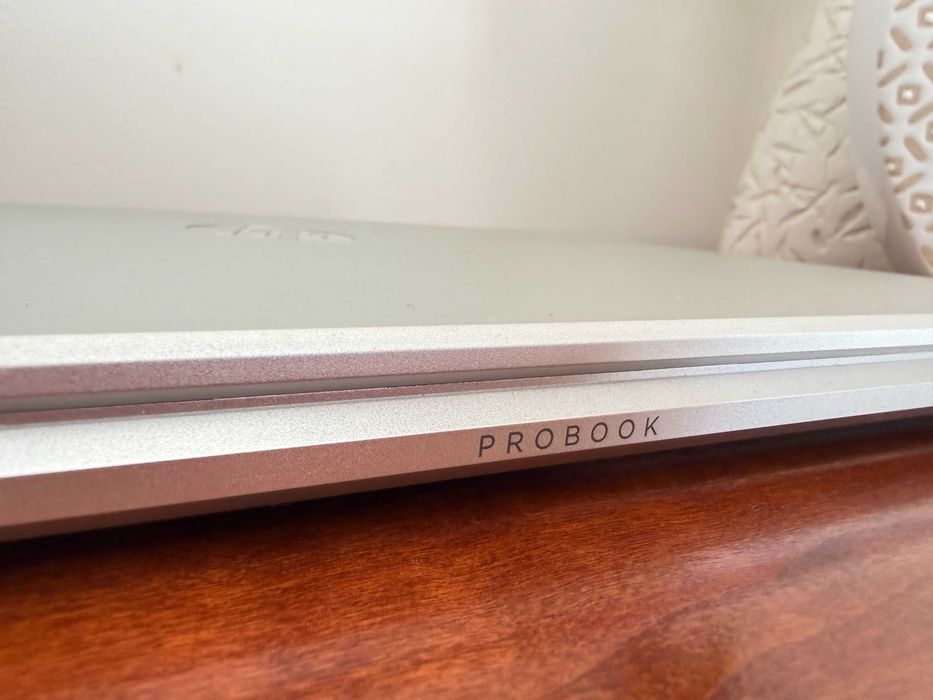 HP Probook 450 G8|15.6"FullHD|i7-1165G7|32Gb Ram|Ssd 512Gb|Bateria 3H|