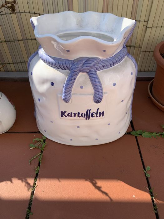 керамический горшок для хранения картофеля