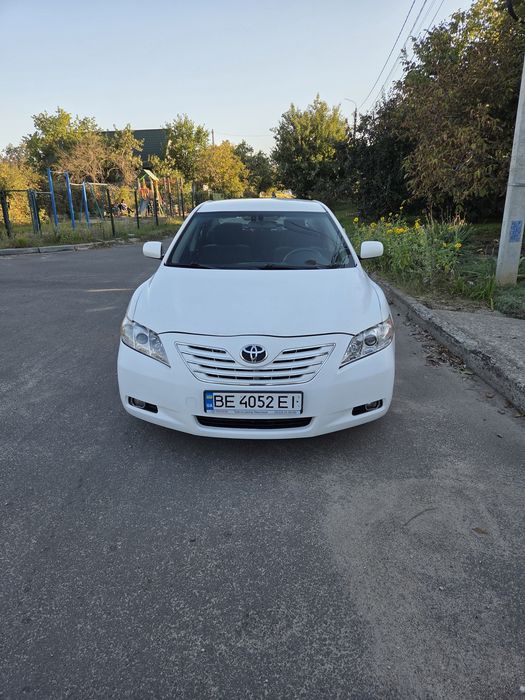 тойота камрі 40 в гарному стані