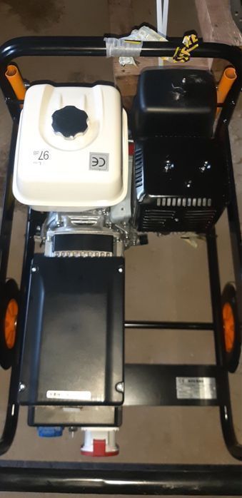 Электростанция HONDA 7-8кВА/400В генератор AYERBE 8000H AYERBE-Испания