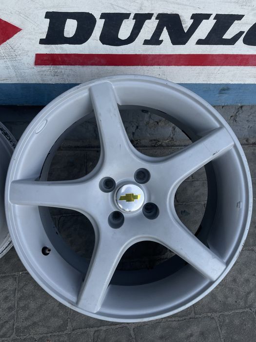 Комлект титанів 4/100 R17 4 100 R17