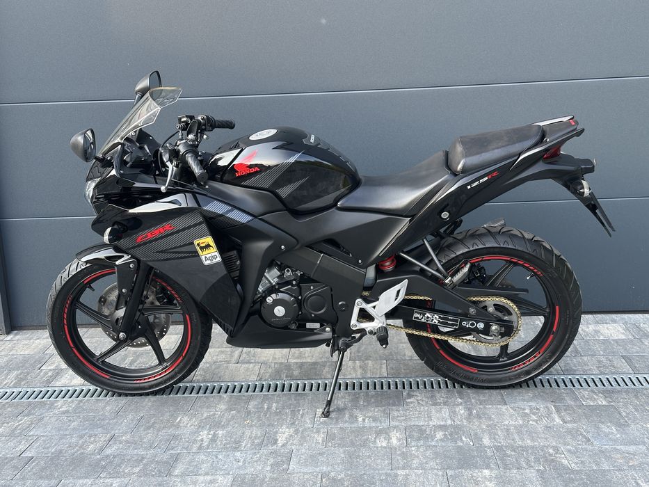 Honda CBR 125R, 2016r. Kat.A1,B Super Stan! RATY / TRANSPORT