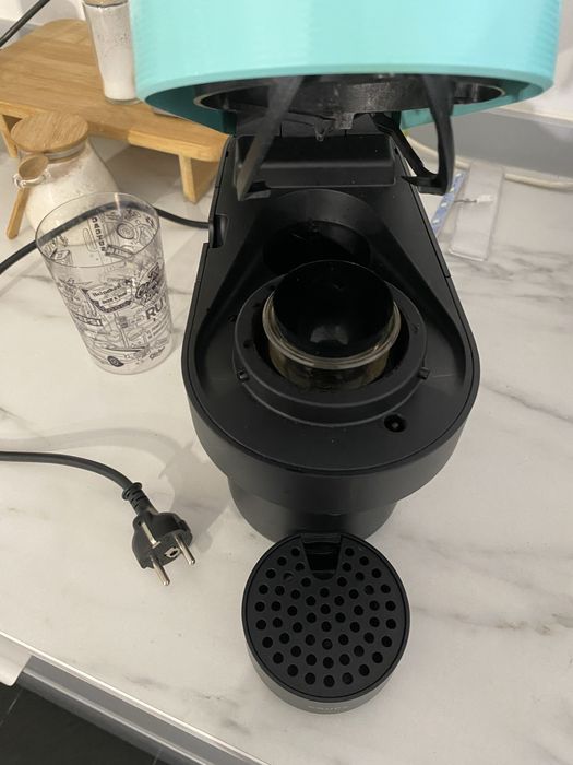 Máquina de Café Nespresso Vertuo Pop Mint