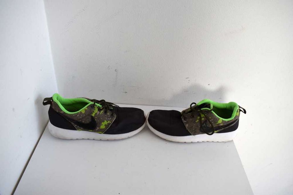 Buty Nike Roshe One Print Gs buty sneakersy 37 ,5 czarne
