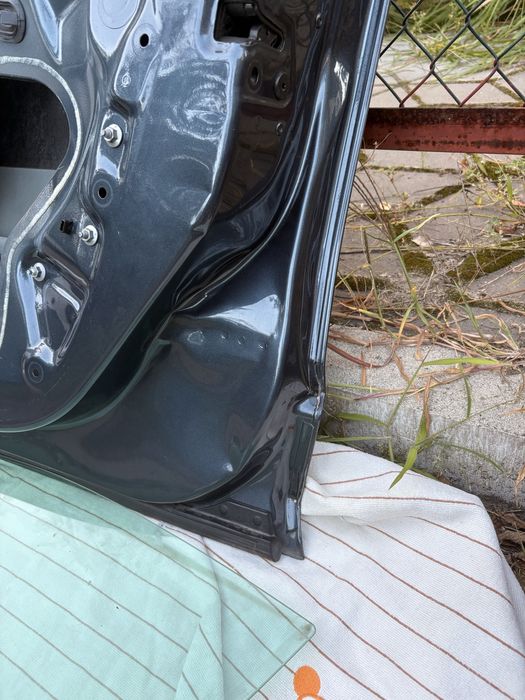 Дверка передня права рено меган 4 універсал