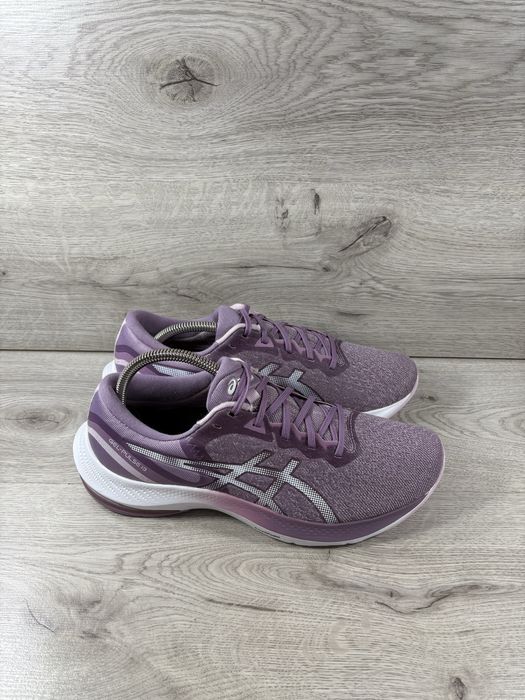 Asics Gel Pulse кросівки на 42 розмір жіночі