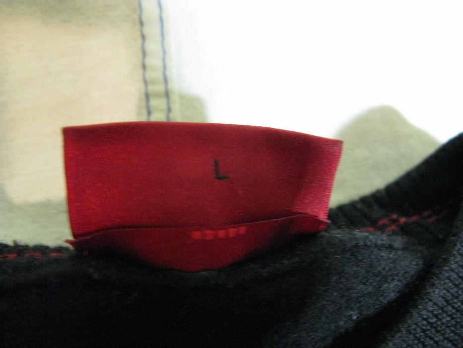 Meski sweter HUGO BOSS z linii HUGO 100% wełna merinos