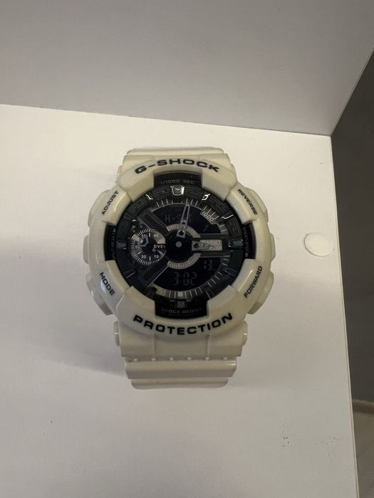 Годинник Casio GA-110C-7AER